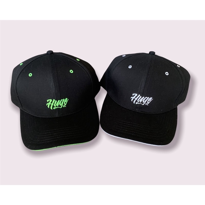 topi huge