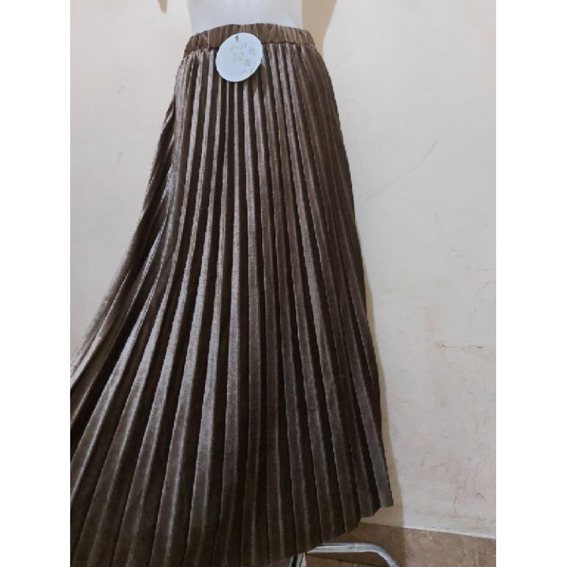 rok plisket bludru valvet premium ori yueshi/rok prisket impor/rok prisket premium