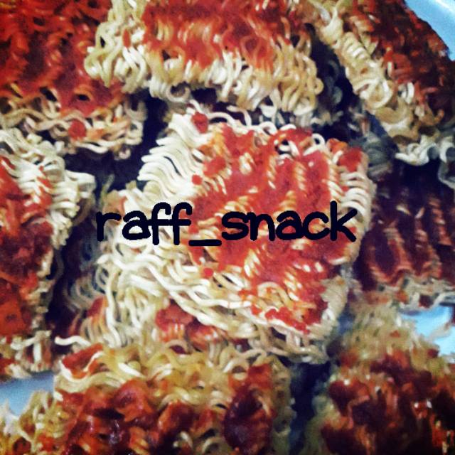 

MIE KERTING PEDAS ISI 16 pcs . extra bawang goreng
