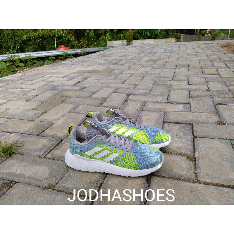 Sepatu Adidas  sneaker wanita Joging
