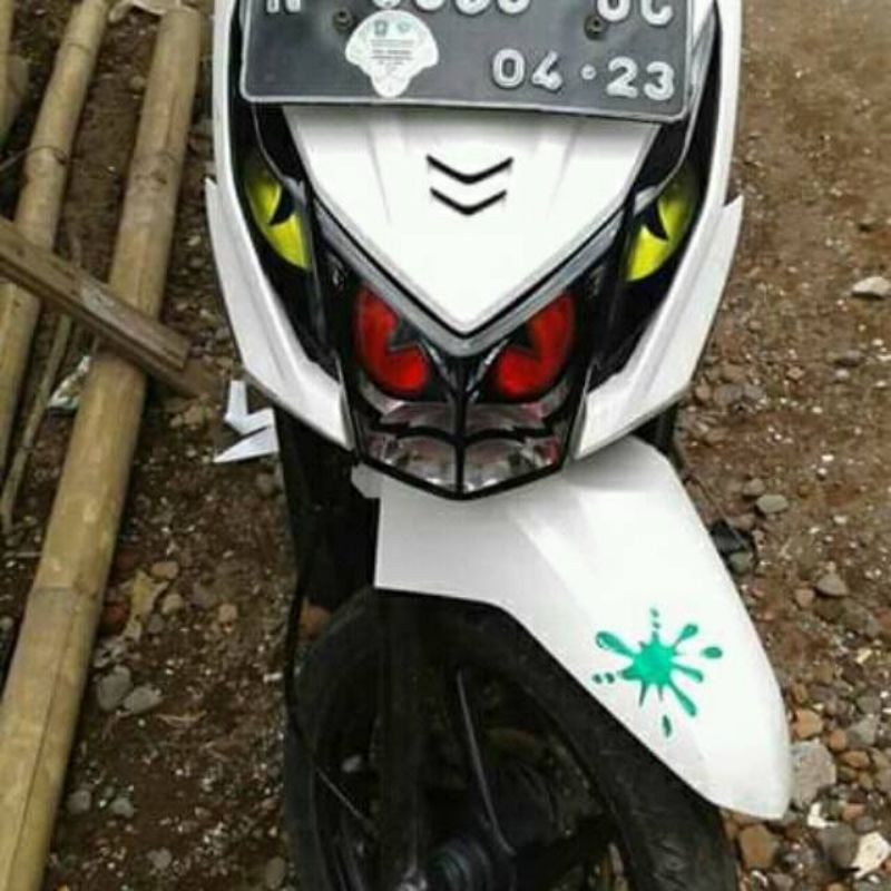 Sticker cutting  mata elang lampu depan beat fi