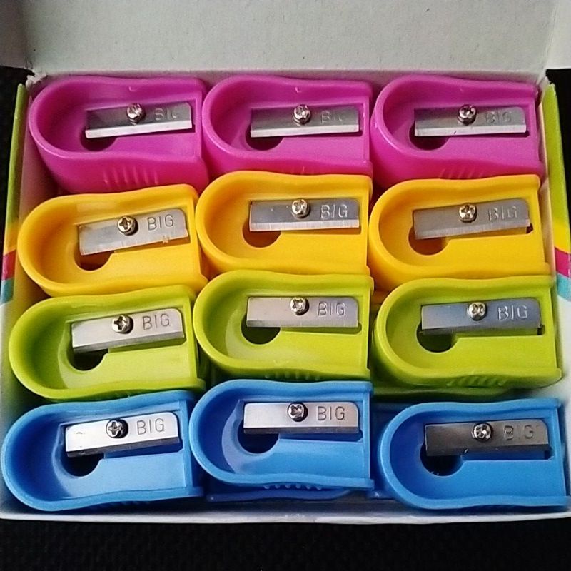 

( 1 pcs ) Orotan Big / Chrome Pensil Sharpener SS-202