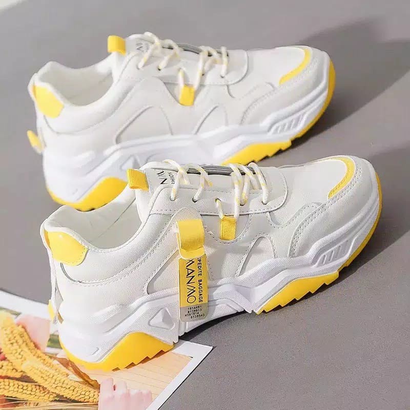 Sale Sepatu Wanita Sneakers Korea Tali Bintik Wanwoo 88