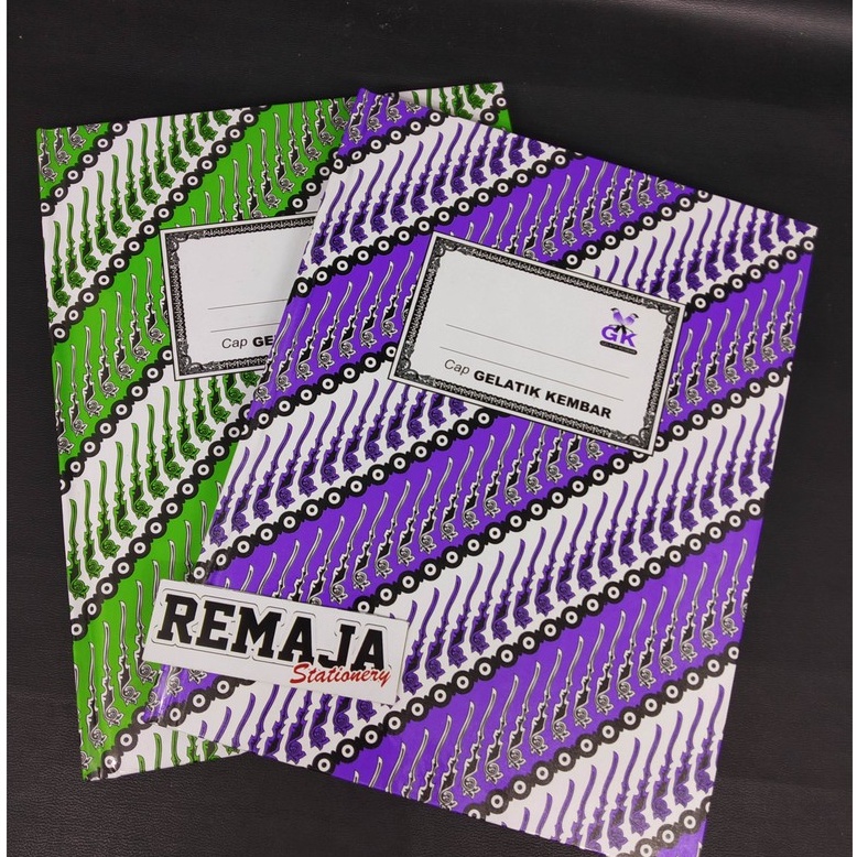 

Buku Hard Cover Gelatik Quarto ( ukuran buku tulis 32 ) isi 100