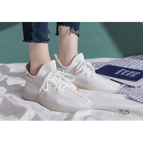 Sneakers Flyknit Light 705 QG n