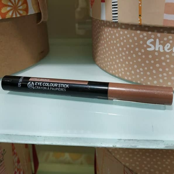 The Body Shop EYE COLOUR STICK 02 Bronze Eyeshadow Stick