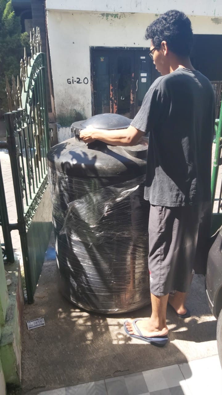 Tandon Air / Toren Air / Tangki Air Titan Blowing Ukuran 650 Liter / Invoice