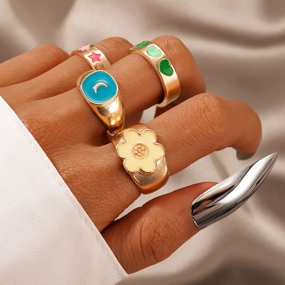 Needway  Korean Enamel Finger Rings Sweet Fashion Jewelry Rings Set Flower Moon Pearls Temperament Vintage For Women Dripping Oil