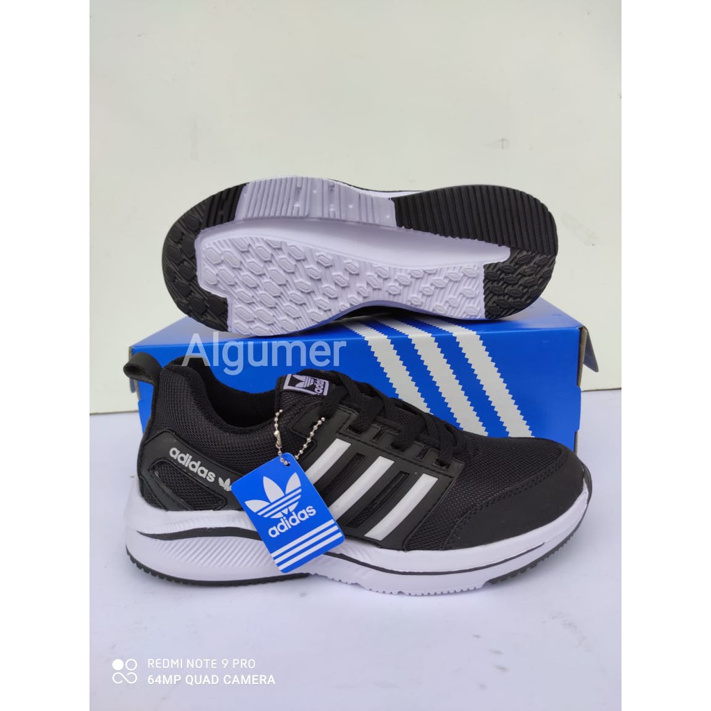 SEPATU ADIDA NEO SPORT / SEPATU OLAHRAGA / ENTENG DAN LENTUR / SEPATU TERBARU DAN TERLARIS