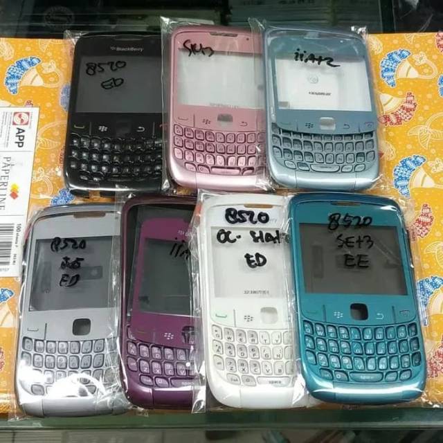 Casing Blackberry Gemini 8520 Depan belakang