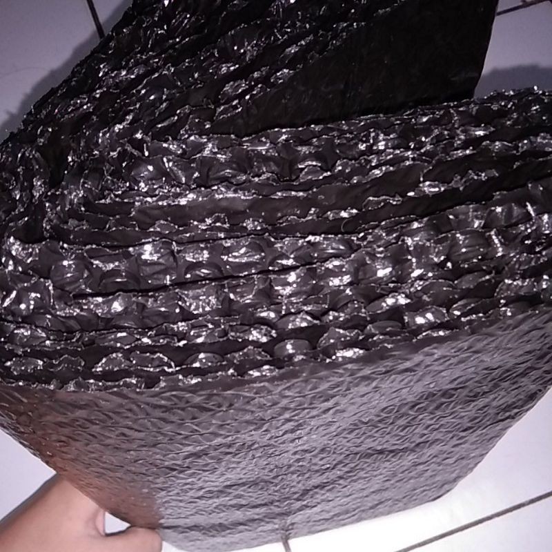 

Tambahan packing bubble warp supaya lebih aman | Not for sale