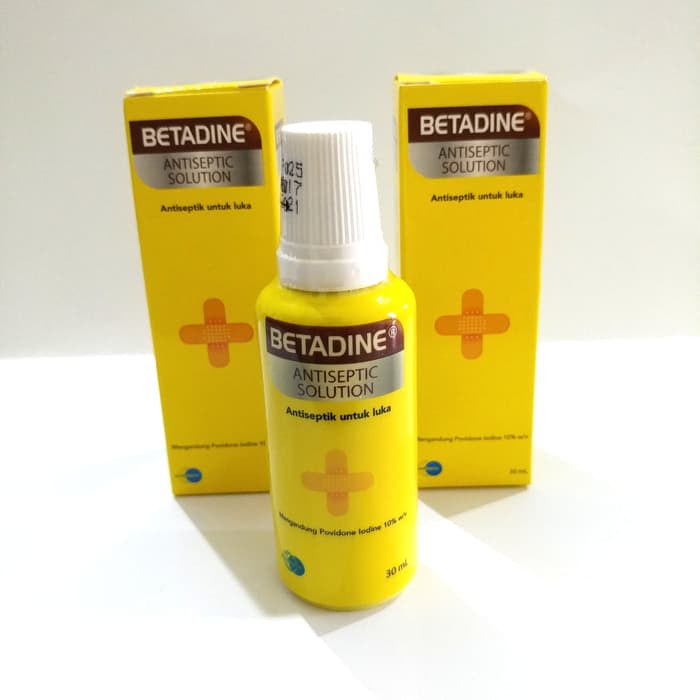 BETADINE SOLUTION 30 ML OBAT LUKA ANTISEPTIK PERLENGKAPAN P3K