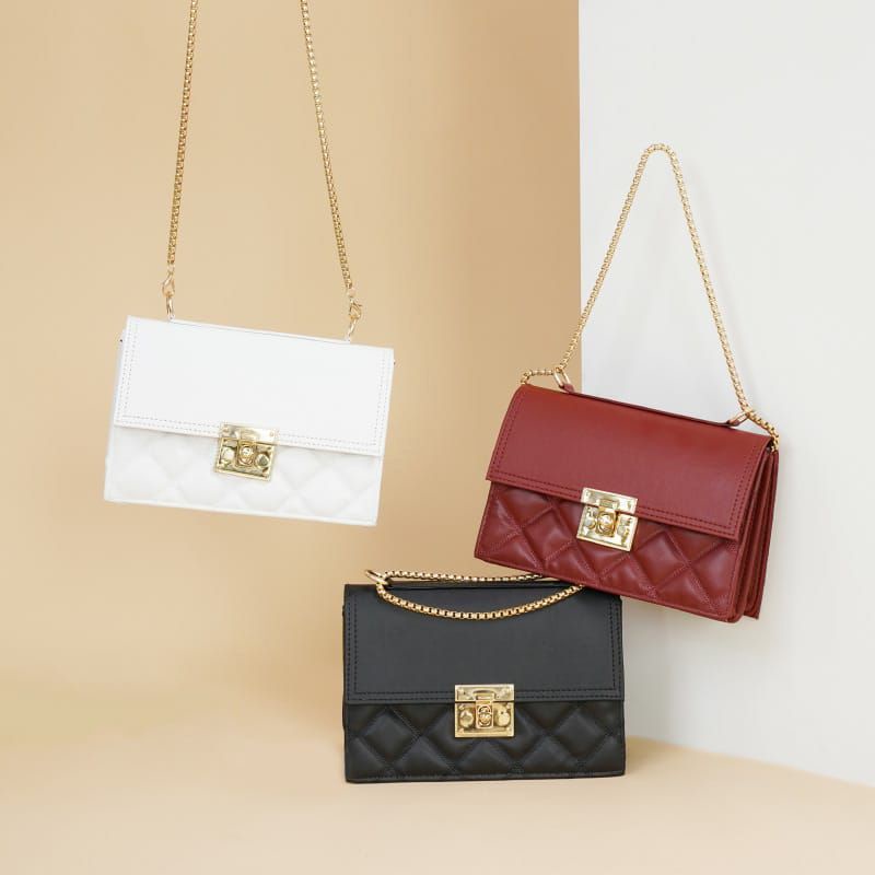 Luxury Gold Chain Bag / Tas Wanita /Tas Rantai Cantik