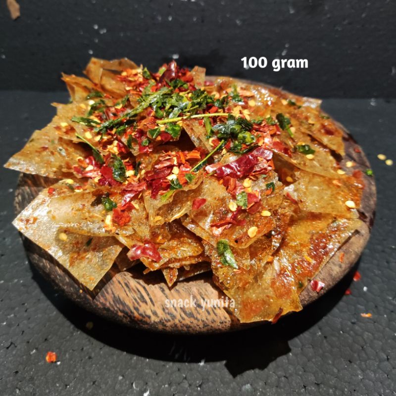 Keripik kaca pedas daun jeruk kemasan 100 gram