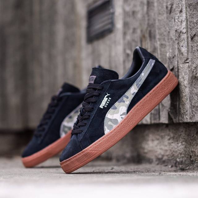 SEPATU PUMA SUEDE BLACK CAMO GUM | Shopee Indonesia