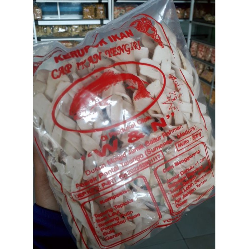 

Krupuk Ikan Tengiri // Krupuk Ikan Tengiri Mentah // Krupuk Ikan Khas Madura