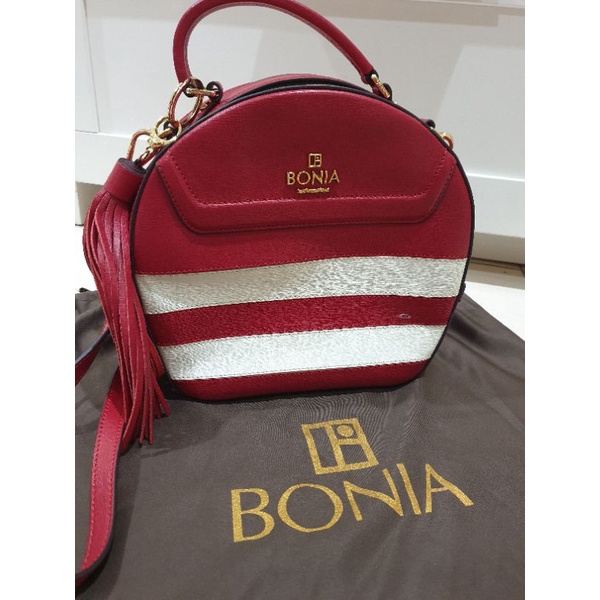 preloved tas bonia medium/ tas second bonia dolores merah uk.medium