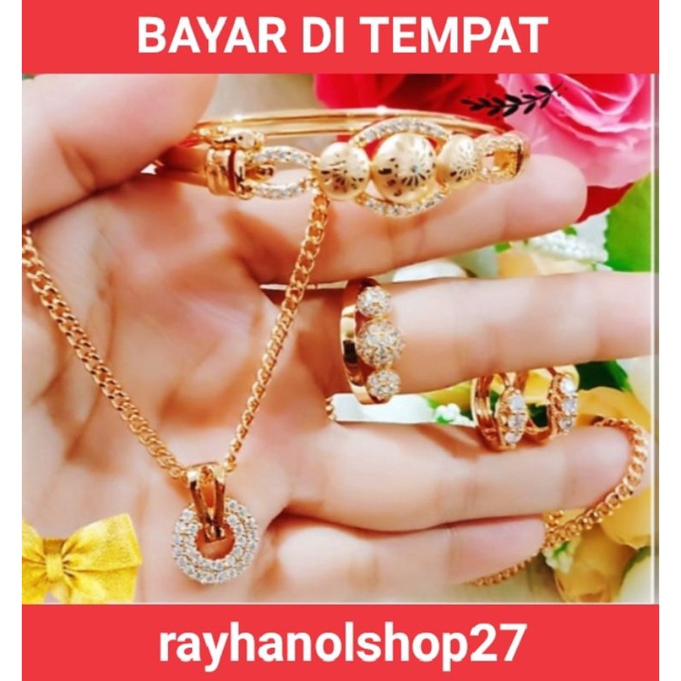 Promo,,,set lengkap titanium wanita cantik anti karat anti alergi lapis emas motif pilihan