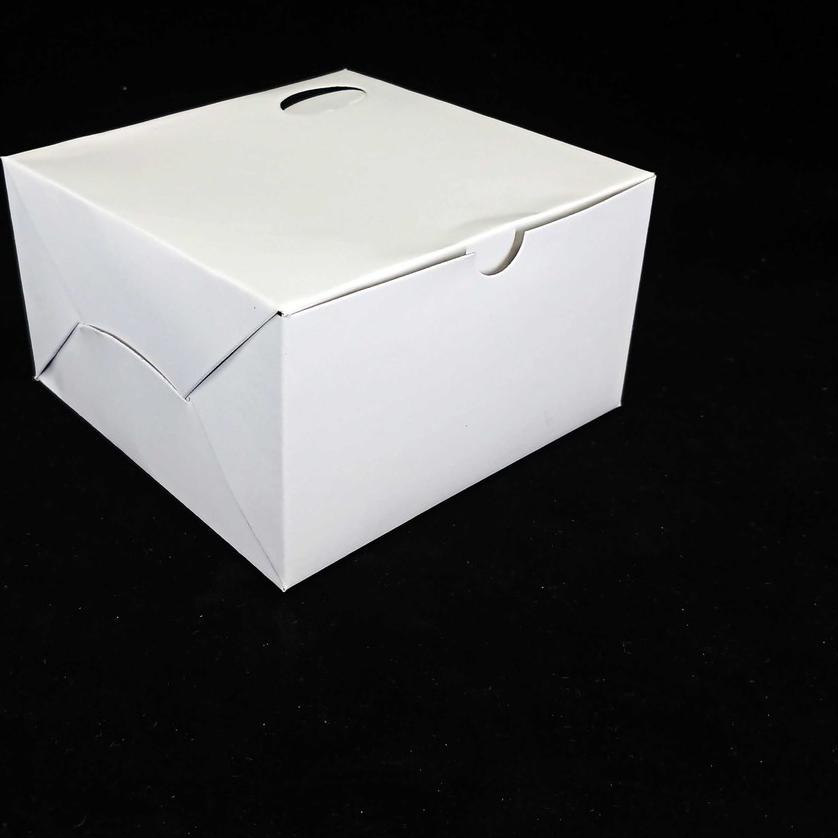 

♢ KOTAK SNACK BOX - DUS KUE KEMASAN MAKANAN - UK 12X12 - POLOS - ISI 100 PCS JAKARTA ♀