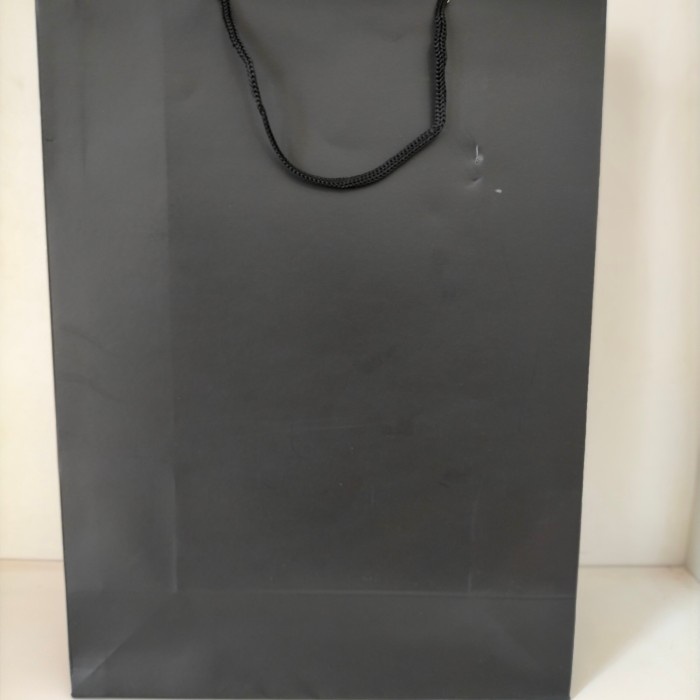 

BAYAR DITEMPAT paperbag polos warna glossy - Hitam