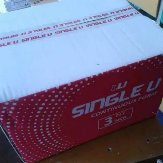 

Kertas continuous form 9-5"x11"ncr 3ply bagi 2