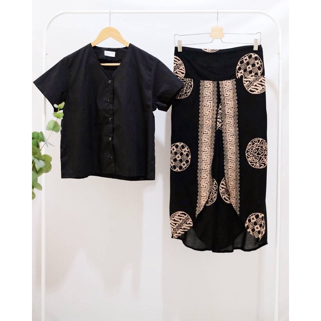 ONE SET KEMEJA SETELAN CELANA BATIK ATASAN KEMEJA BAWAHAN KULOT ONESET BAJU WANITA CELANA BATIK