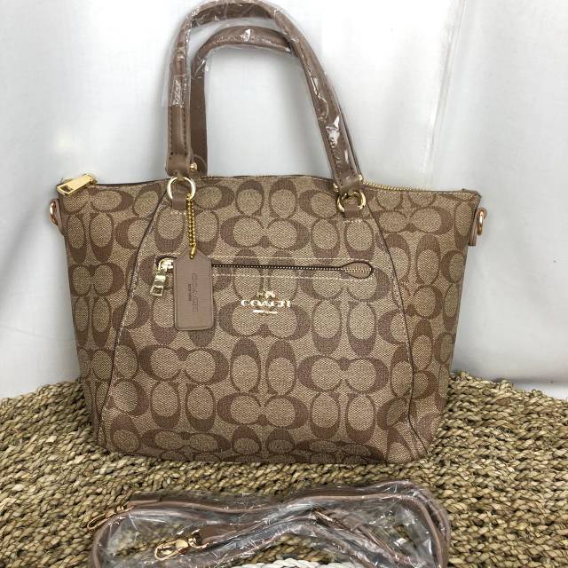 New arrival tas COACH 
Tas selempang dan Handbag
Import