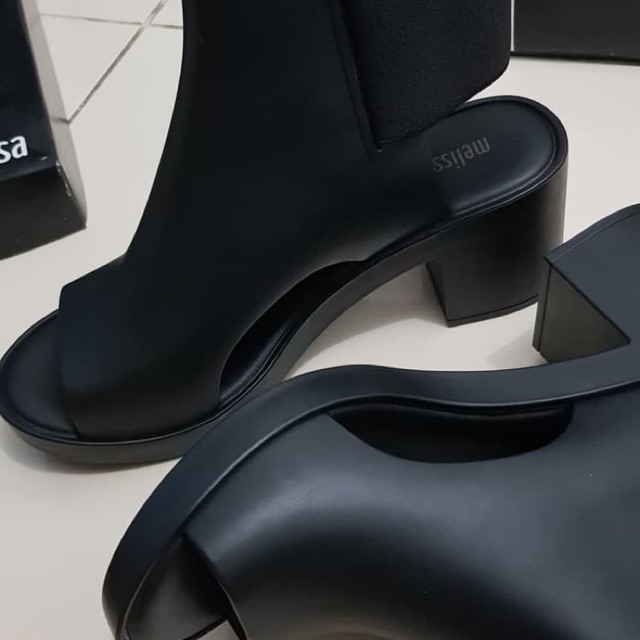 Melissa elastic dance ad shoes