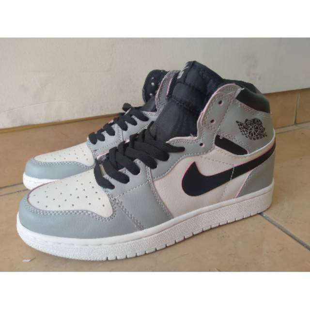 Nike Air Jordan 1 x Nike SB Defiant NYC To Paris Perfect kick original