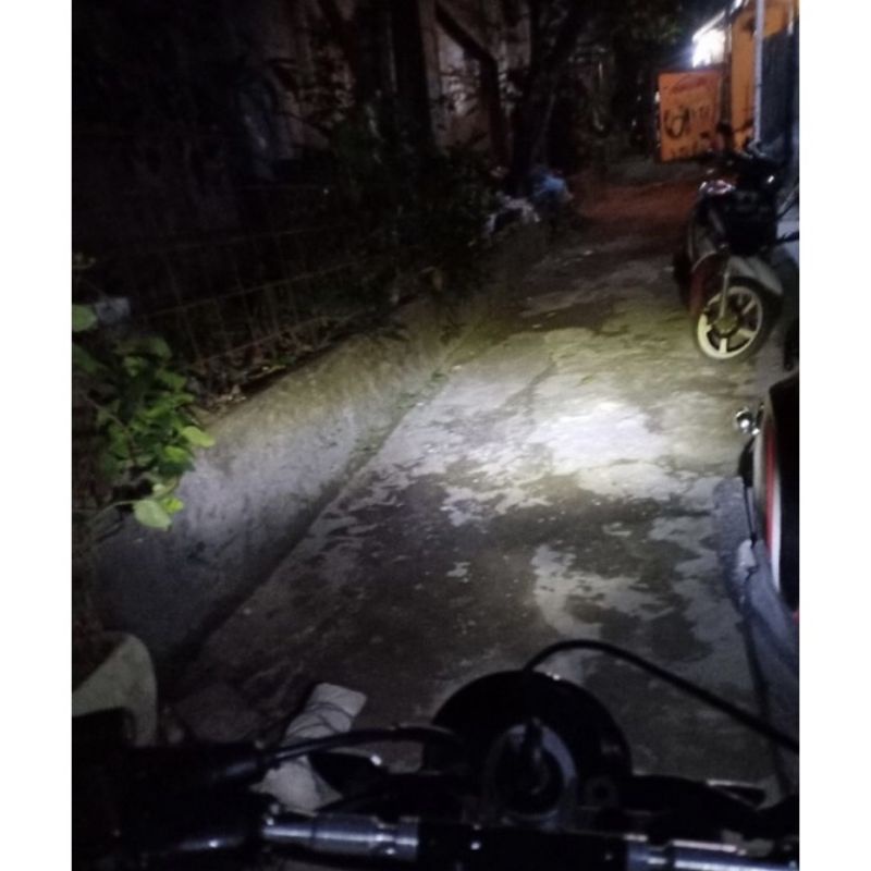 Lampu Led HS1 H4 PUTIH Vixion/Bison/R15/Mx king/Verza/CB 150R/Scopy fi/CBR 150/Klx/Ninja 150