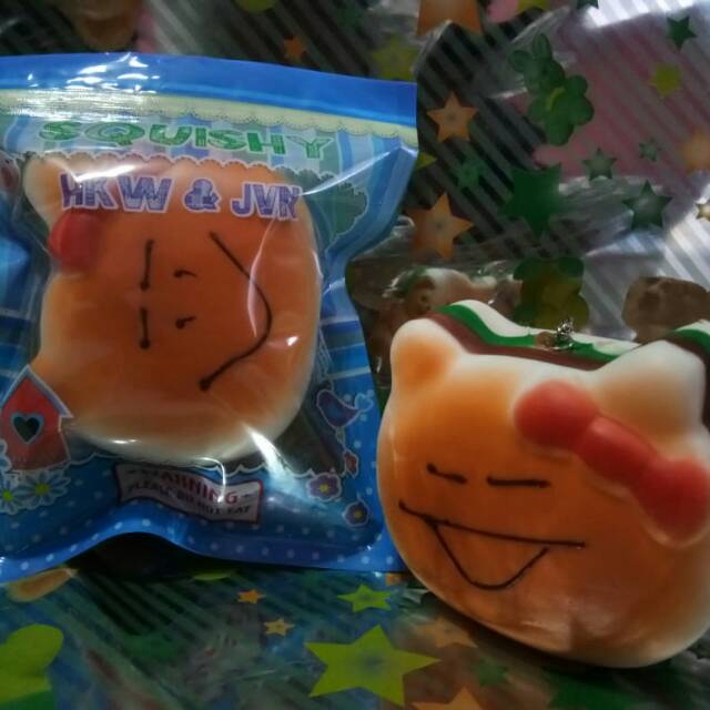 

JUMBO EMOTICON BURGER