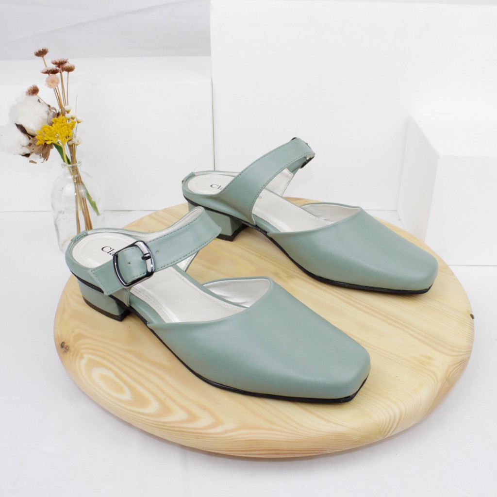 Clarabelle Nyura Sandal Wanita