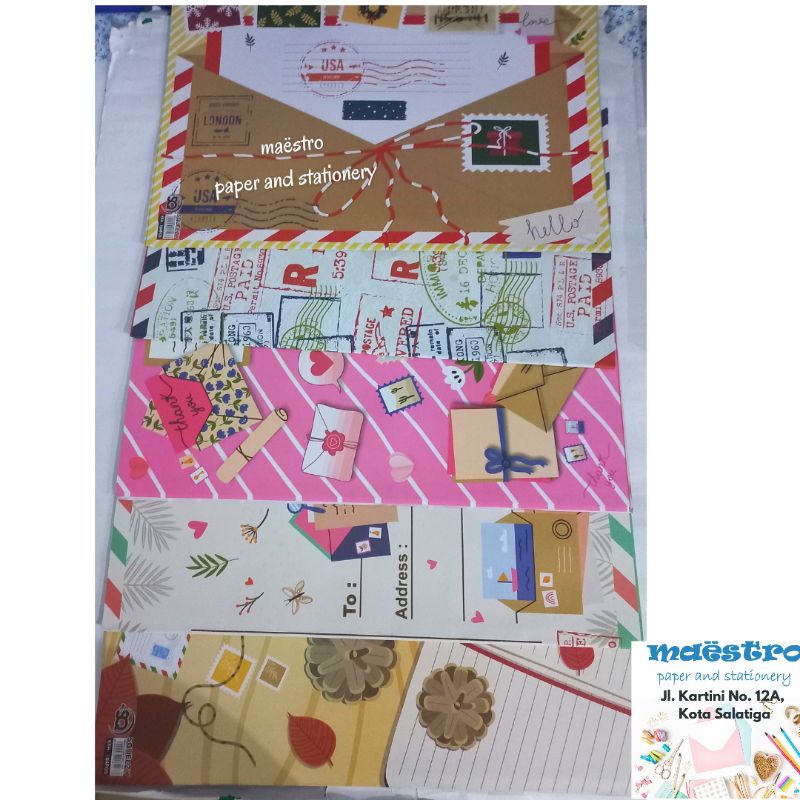 

Kertas Kado Squeezy / Kado San Wa/ Kado Karakter / San-san wawa / Kado Fancy Lucu