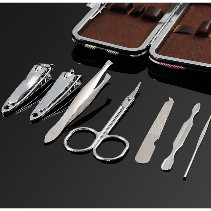 Manicure Pedicure Set isi 7 Alat Perawatan Gunting Kuku Dompet