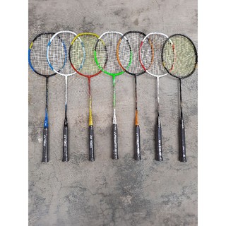  Raket  badminton 2raket2grip1tas shuttle cock isi12 bisa 