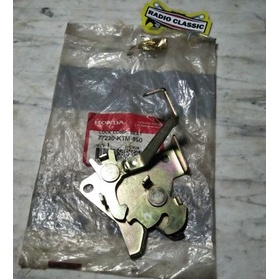 BREKET KONCI JOK SEAT LOCK HONDA SUPRA X 125 ORI AHM 77230KTM850