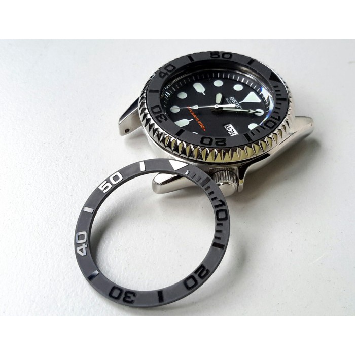 Seiko SKX013 Flat Black Yacht Master Ceramic Bezel Insert
