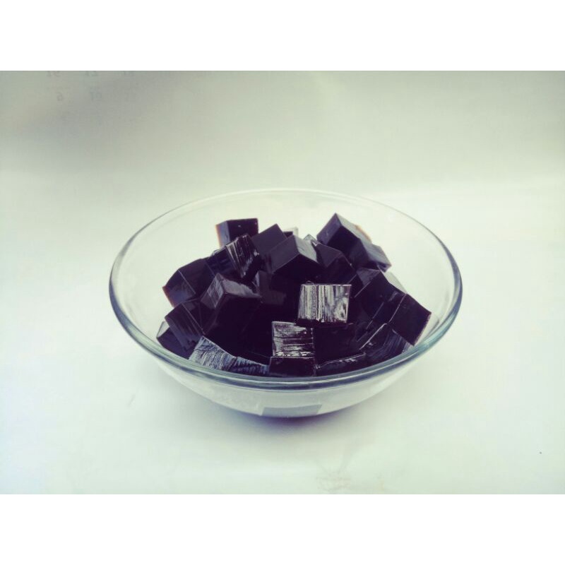

Cincau hitam / grassjelly powder / bubuk cincau hitam (Sampel 100gram)