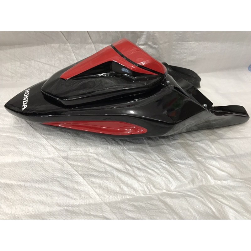 Body belakang cbr150new/model cbr250