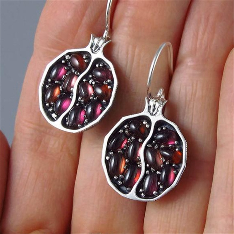Anting Liontin Buah Delima Warna Silver Untuk Wanita