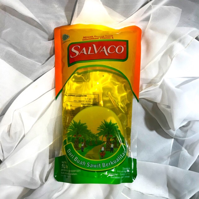 Minyak Goreng Salvaco 1 L