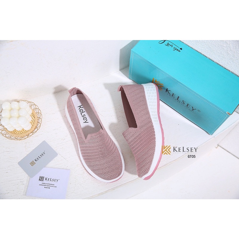 Kelsey Sepatu Slip On Wanita GT05