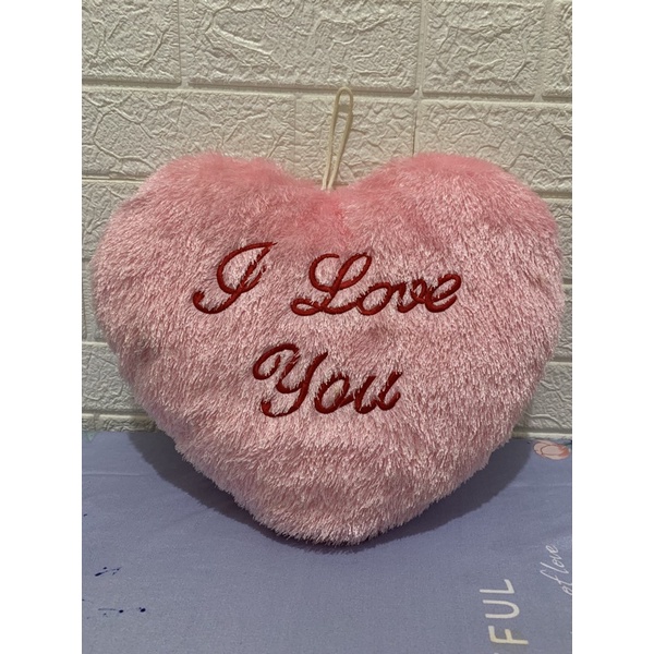 Bantal I Love You