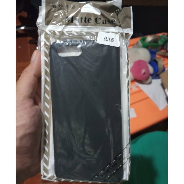 Oppo A3s Softcase Hitam Mate Case Anticrack Oppo A3s