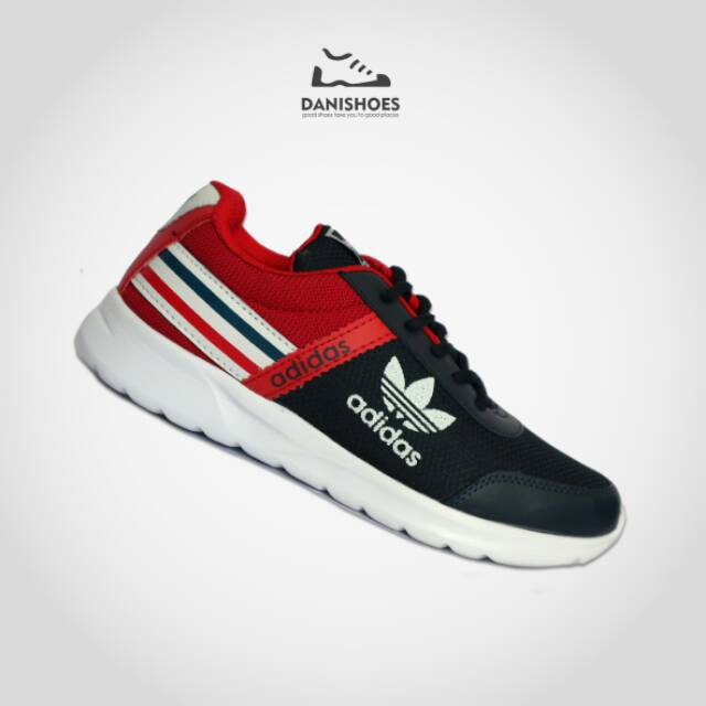 Sepatu sneaker. Adidas Cloudfoam. Adidas Running. Sepatu Kets Pria Adidas. Sepatu Kasual Pria