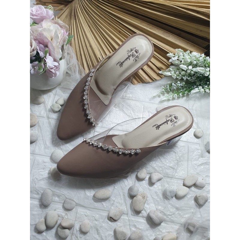 sepatu amoura mocca tinggi 5cm kaca