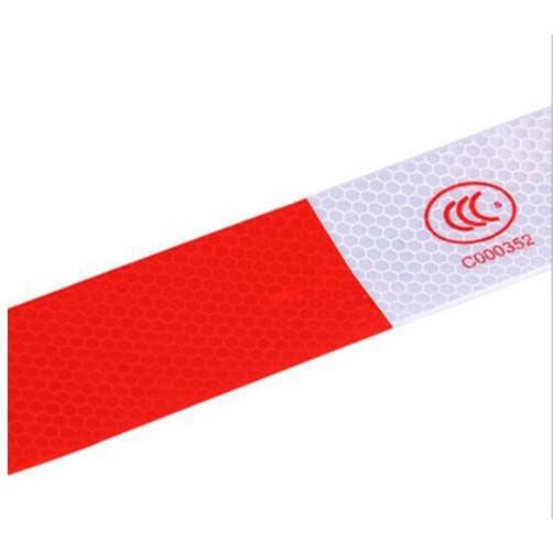 Sticker Safety Reflective Merah Putih Scotlight 30CM x 5CM Murah! - SST001