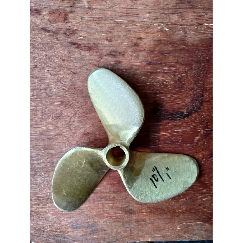 Wheel Propeller / Kipas Baling Baling Kuningan Perahu 10 inchi Daun Bawal ( As 1 inchi )