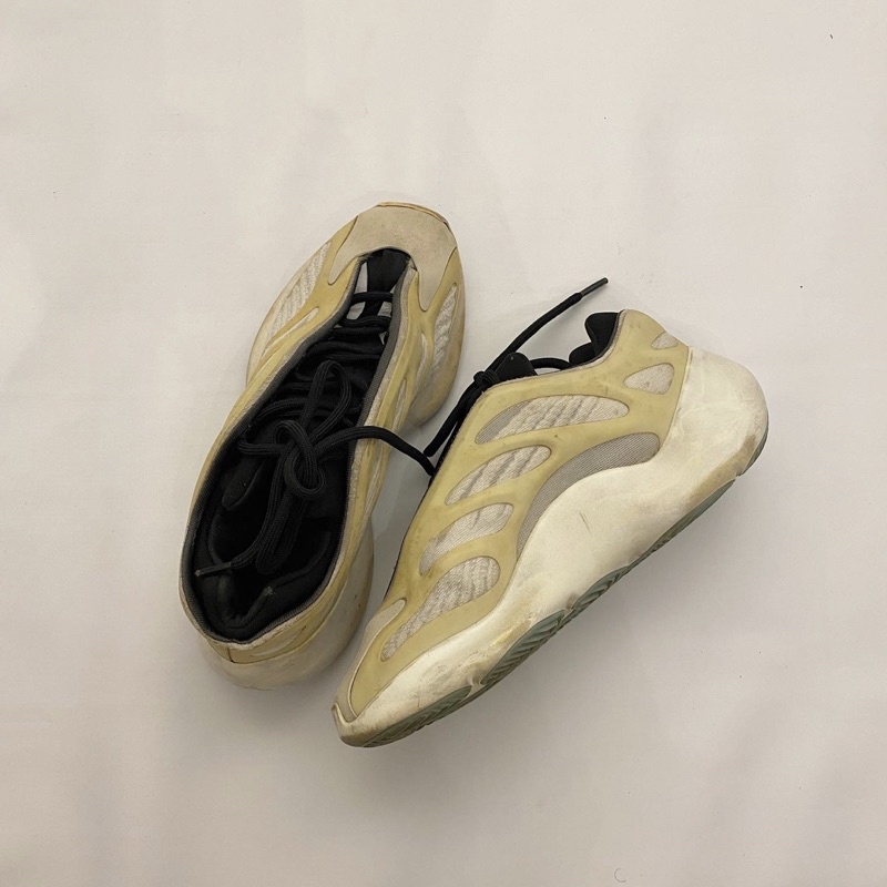 Adidas Yeezy 700 V3 ‘ Azael ‘ (Second)