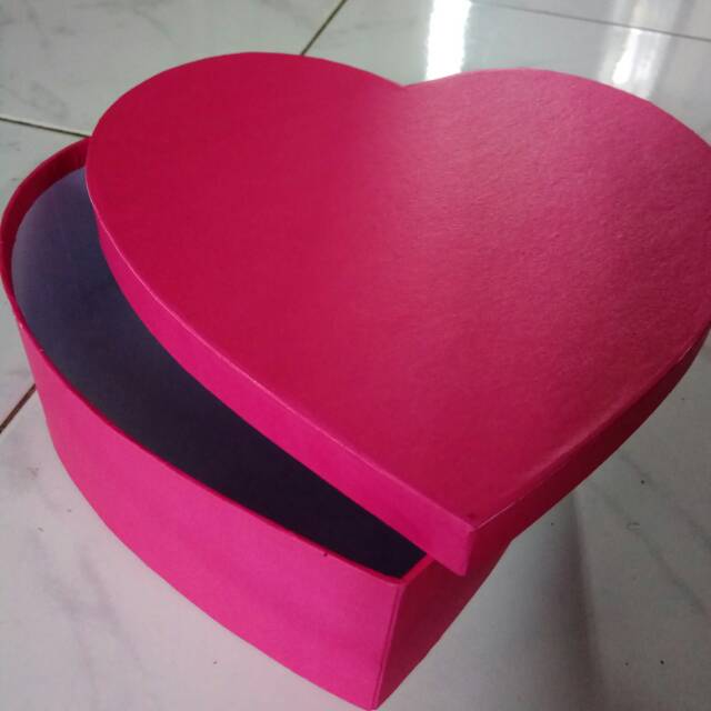 

Murah !!!!Giftbox dg bentuk Love uk D25xT10